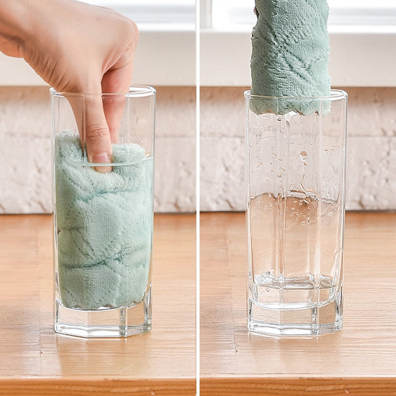Oil and Dust Wipes Dish Towel
